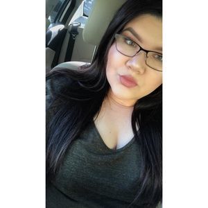 Meet your Posher, April